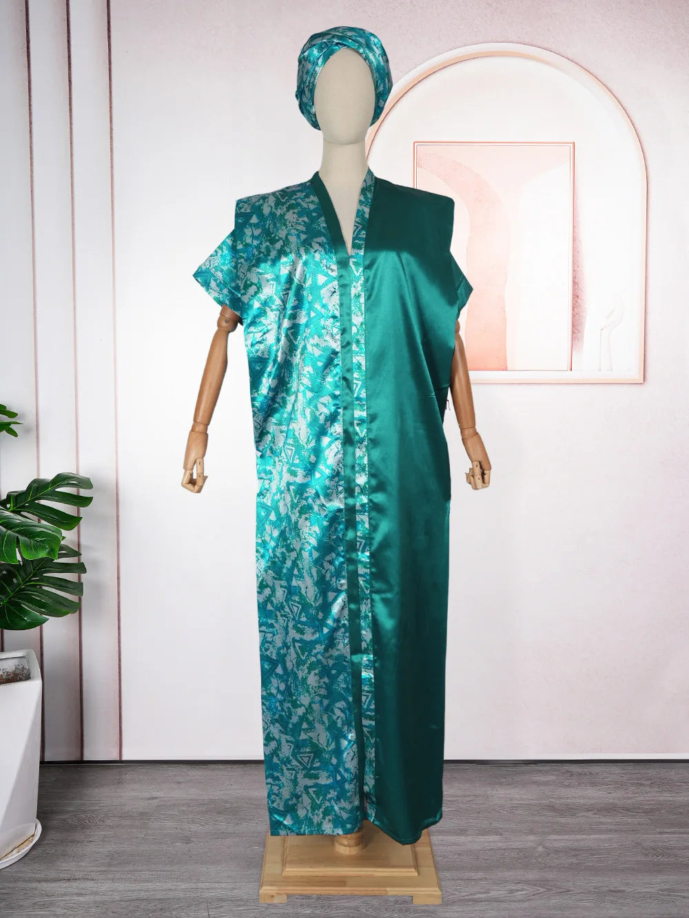 Abaya for Women Dubai Luxury