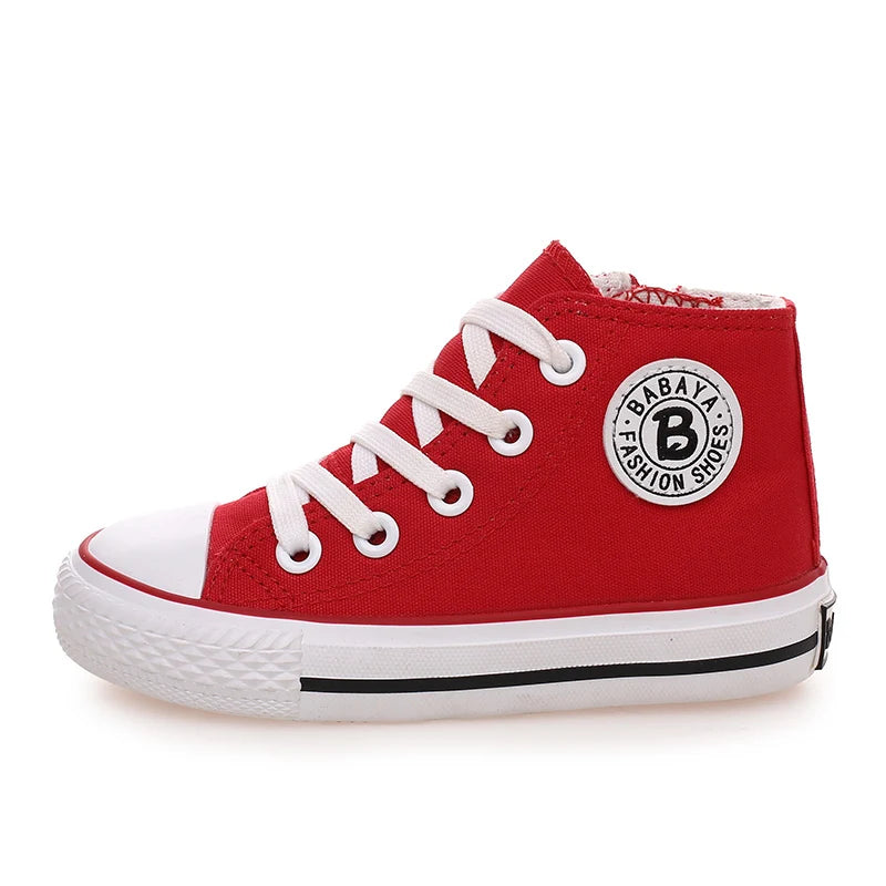 Kids canvas sneakers