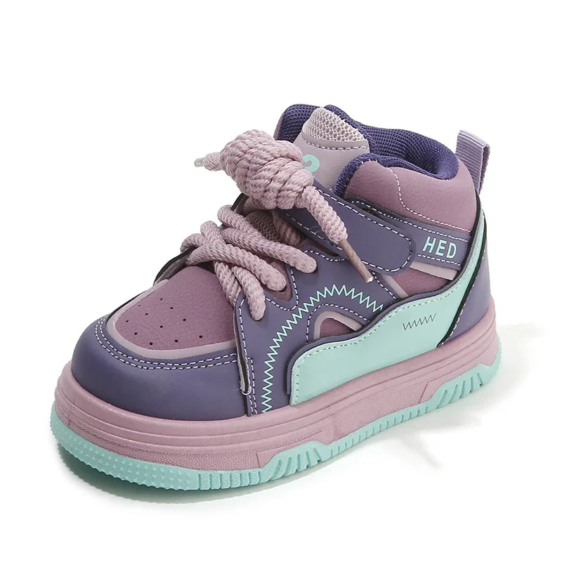 Toddlers high top sneakers