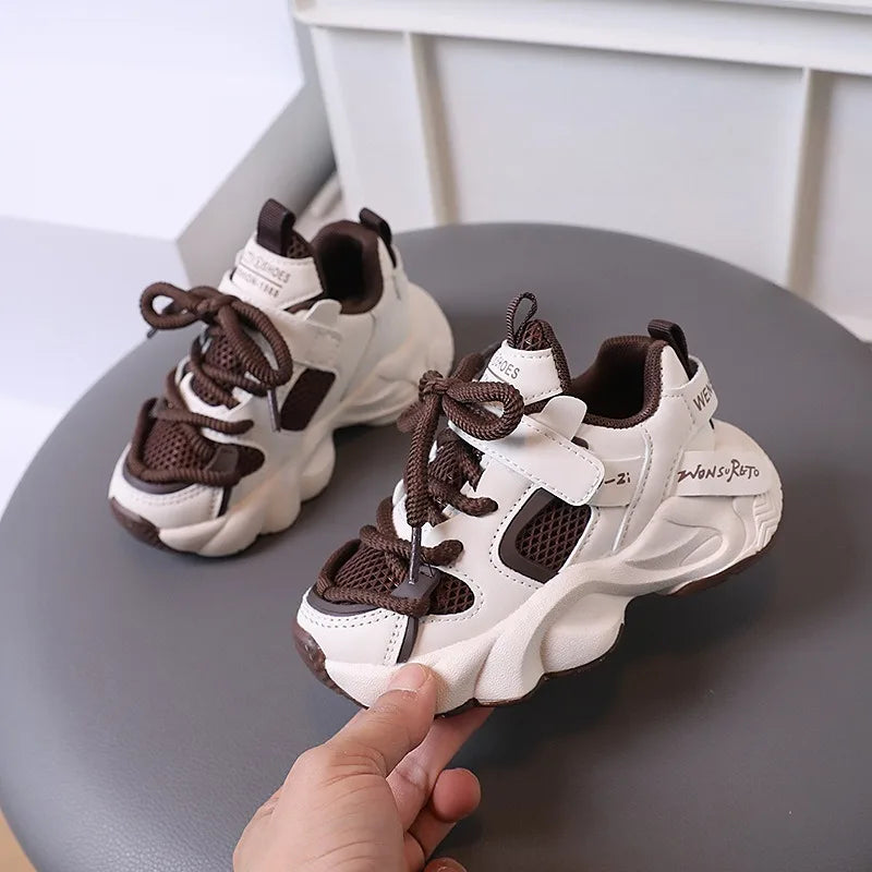 Kids' Athletic Shoes