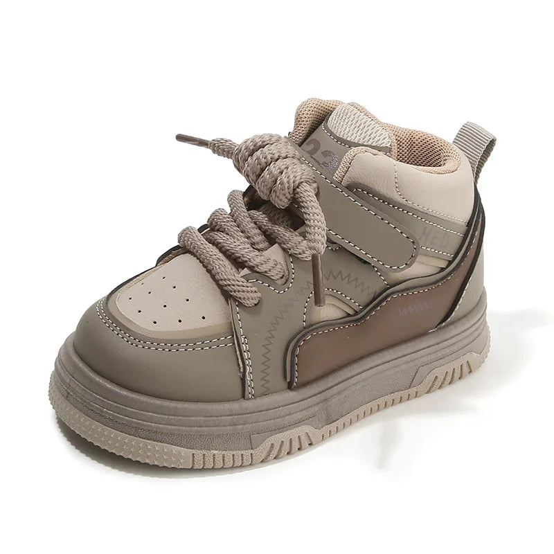 Toddlers high top sneakers