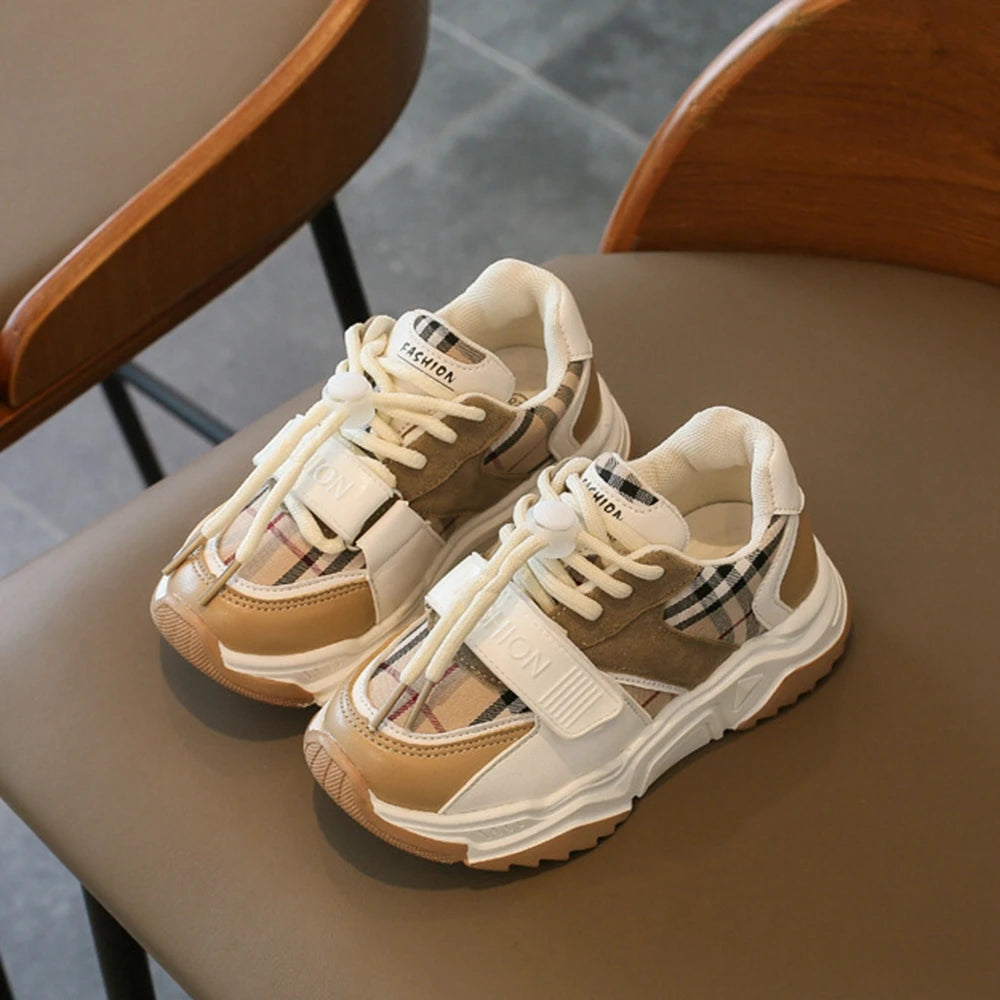 kid sports shoes