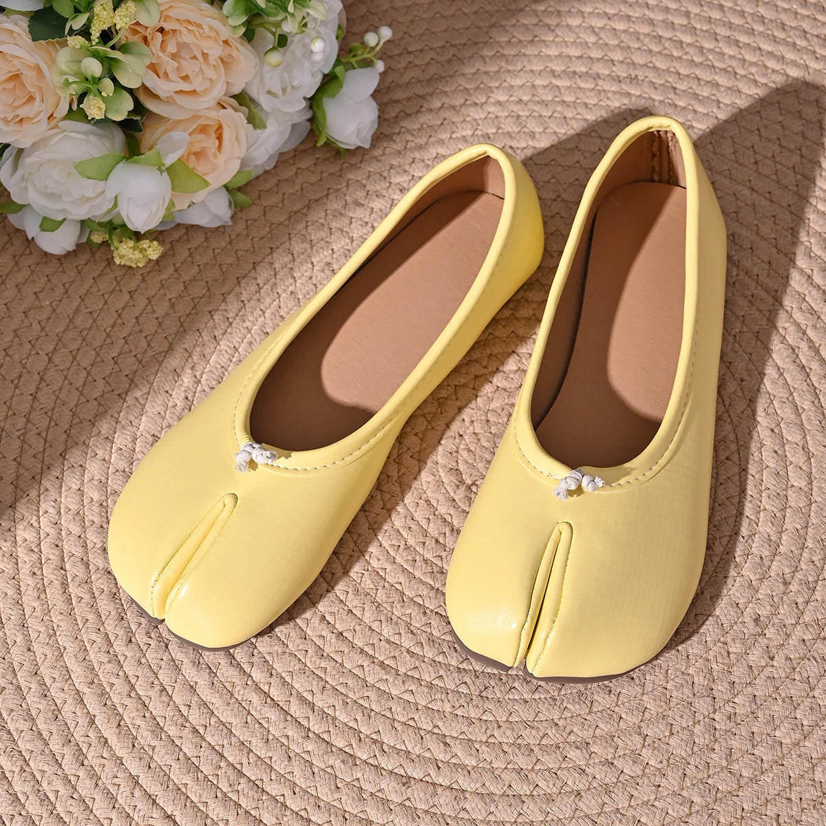 Japanese Style Tabi Ninja Shoes