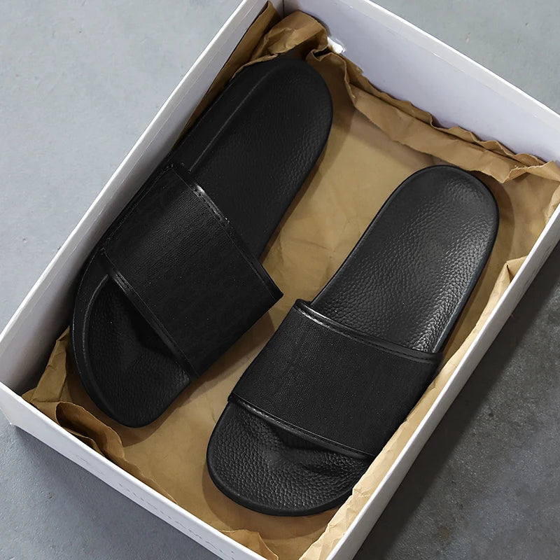 Men's retro pattern house slides