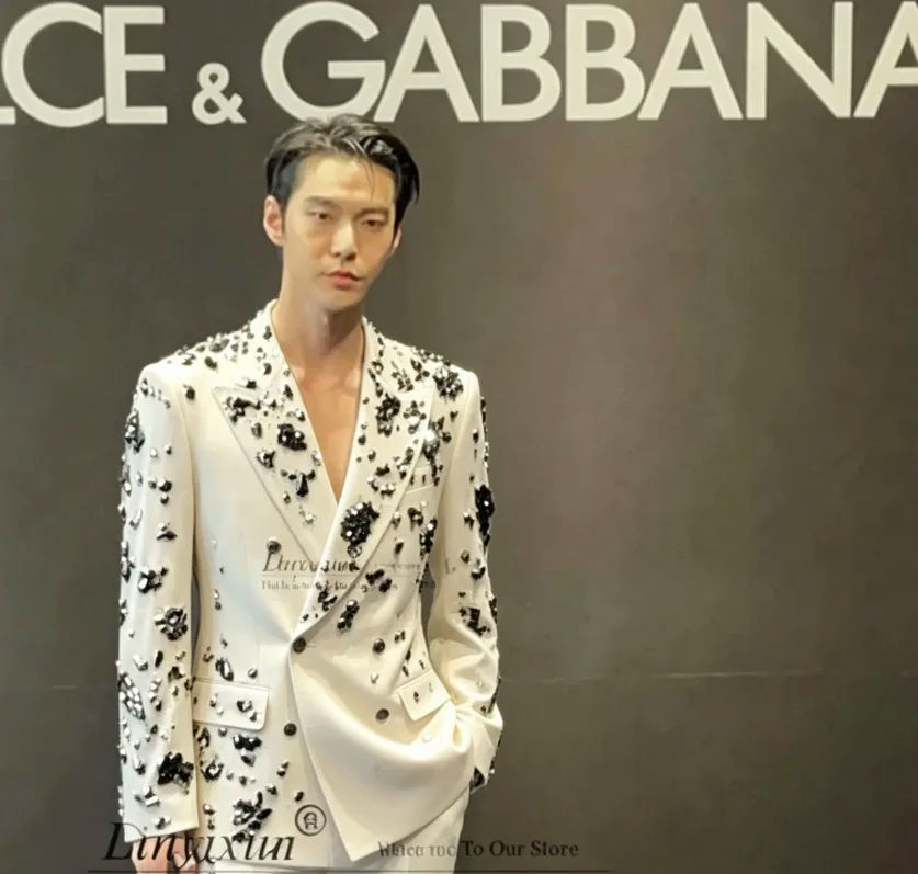 Luxury Beaded Crystals Groom Wedding Tuxedos Customized Men Suits