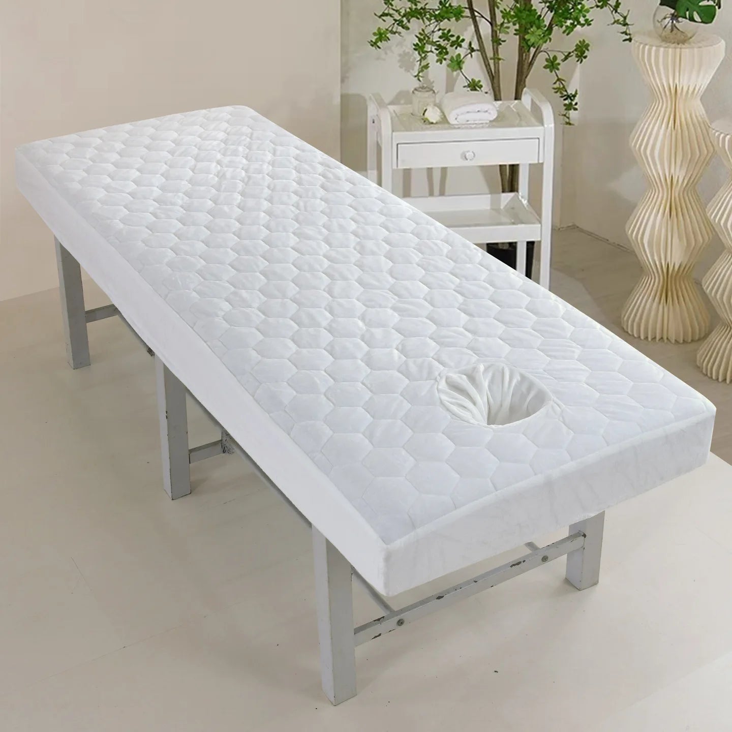 Beauty Salon Massage Bedspread
