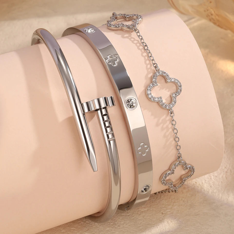 Stainless Steel Gold Plated Four-Leaf Flower Nails Stacked Bracelet
