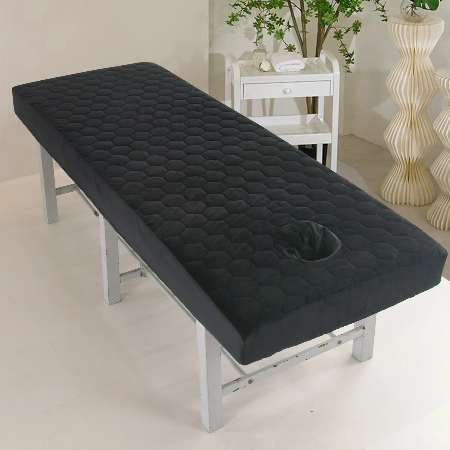 Beauty Salon Massage Bedspread