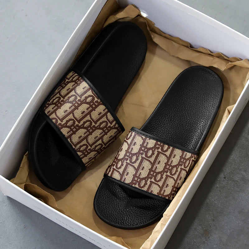 Men's retro pattern house slides