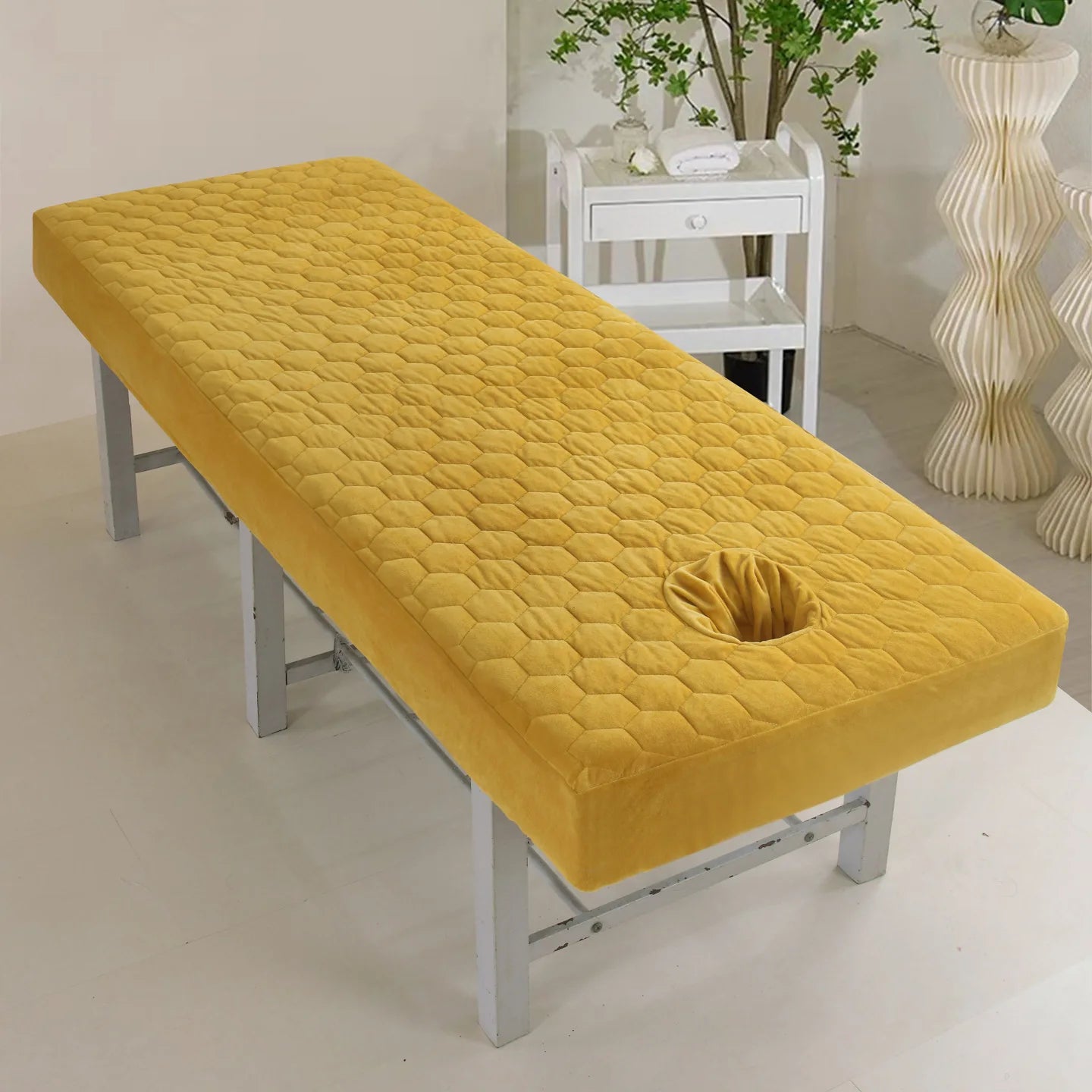 Beauty Salon Massage Bedspread