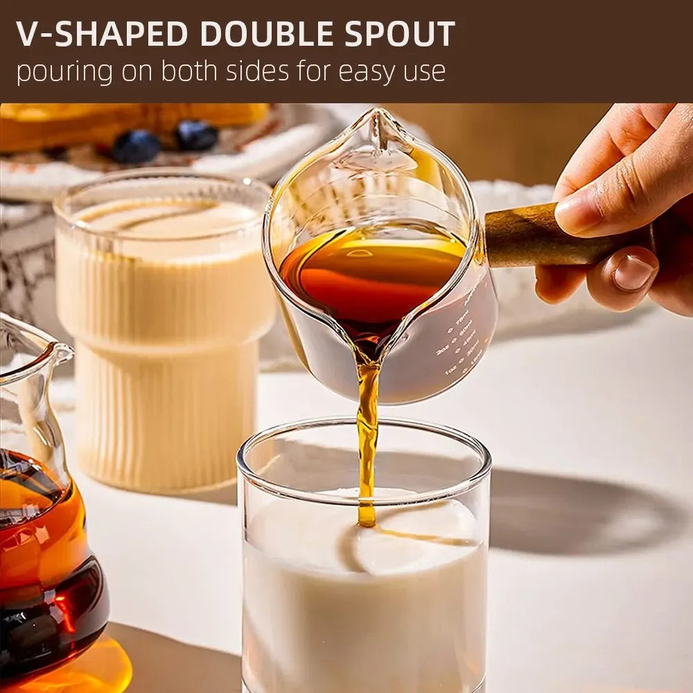 Wood Handle 
Glass Measuring Cup