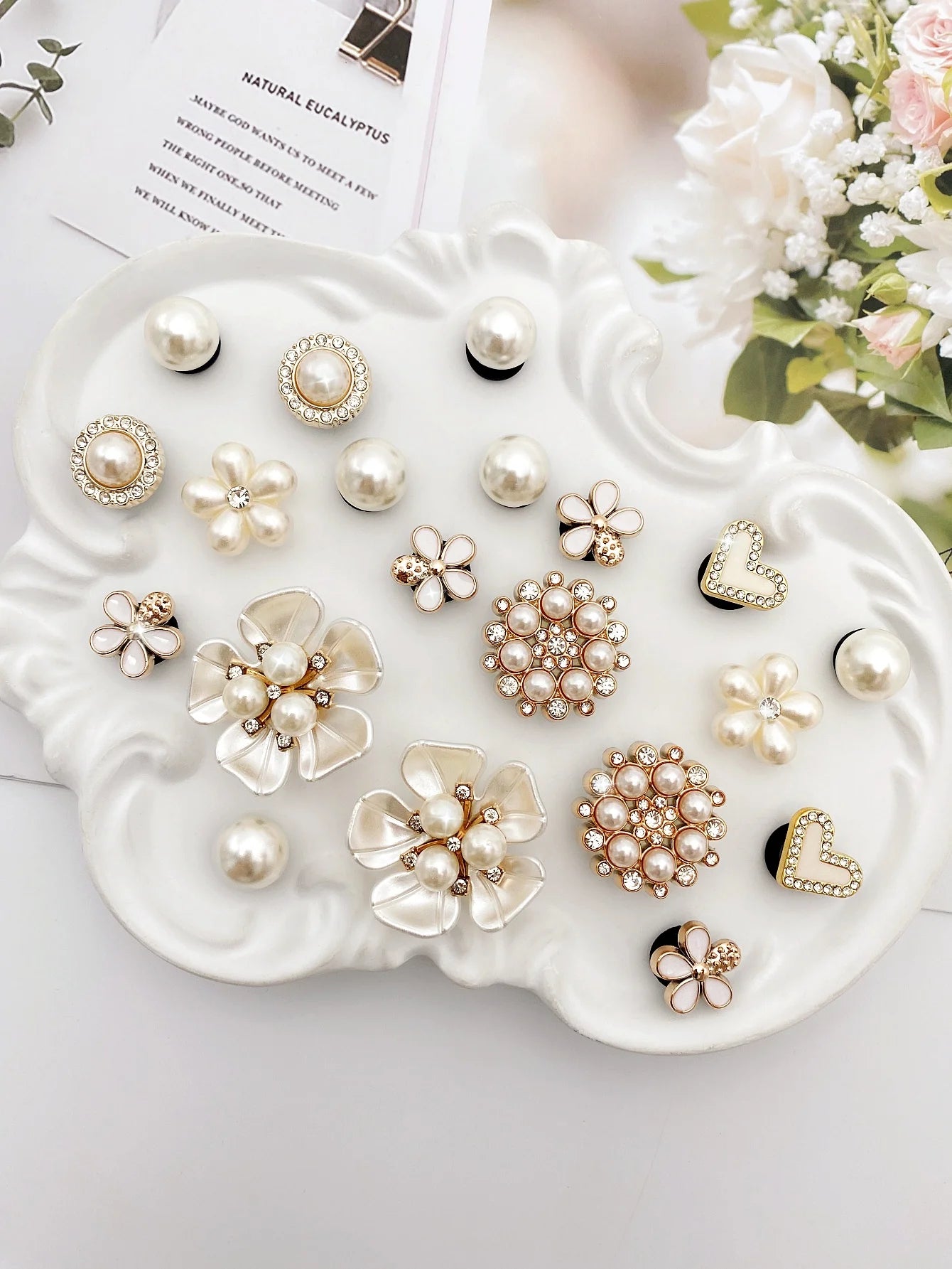 20pc  pearl camellia and flowers
