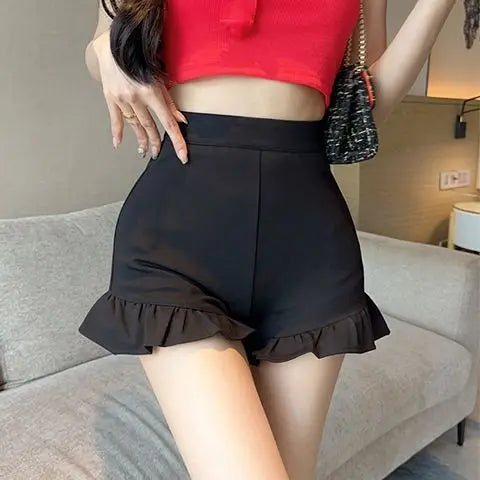 High Waist Three-quarter shorts