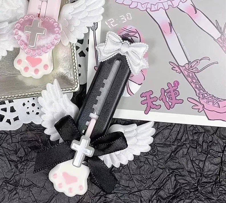 Cute Cat Paw Utility Knife