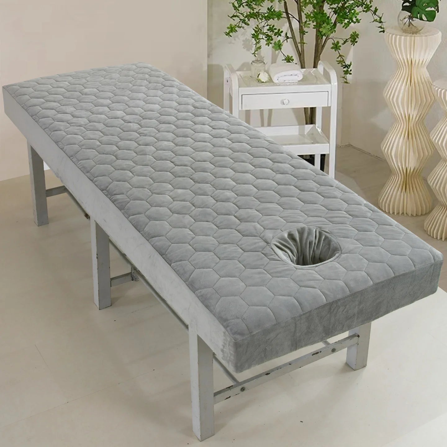Beauty Salon Massage Bedspread