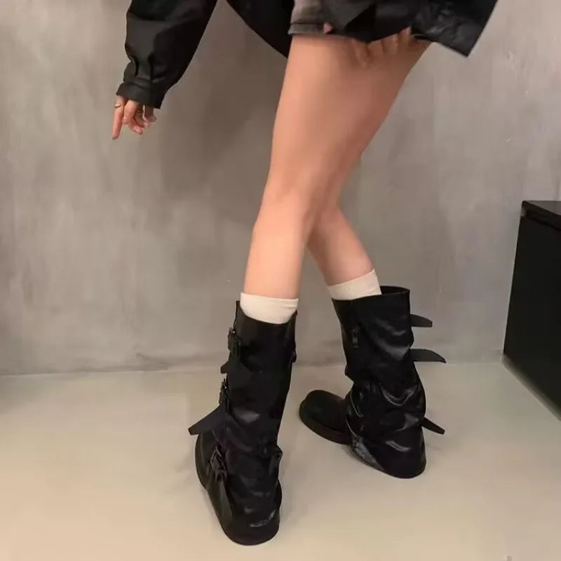 Round Toe Metal Buckle Boots