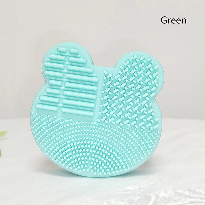 Silicon heart shaped makeup brush cleaner pads