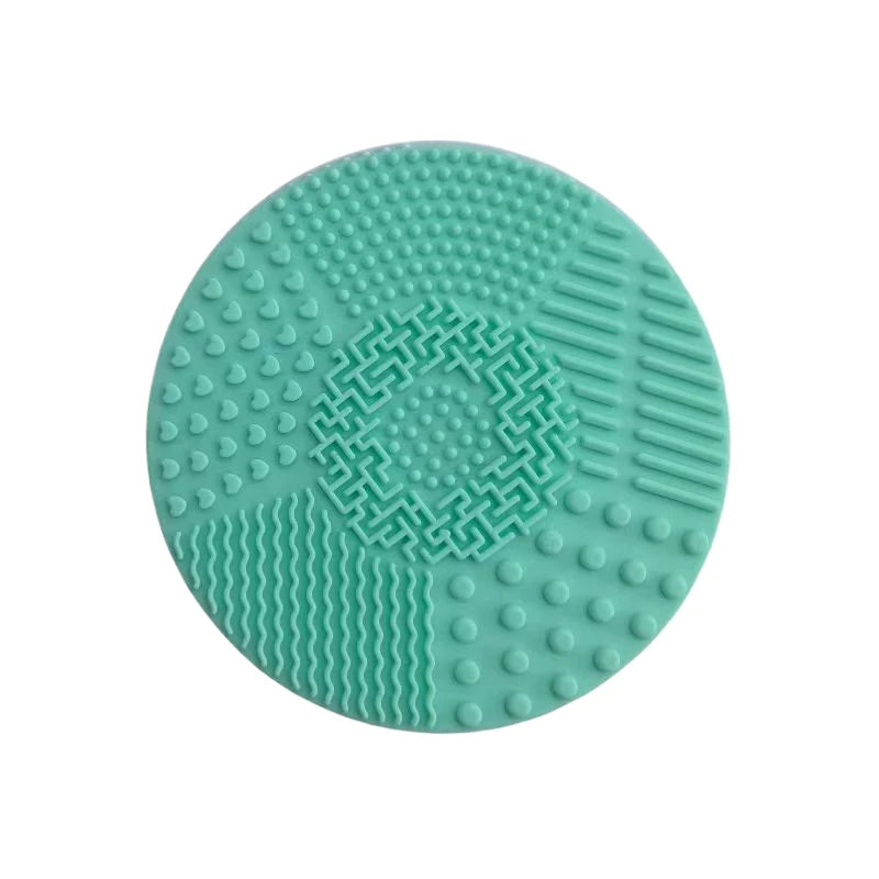 Silicon heart shaped makeup brush cleaner pads
