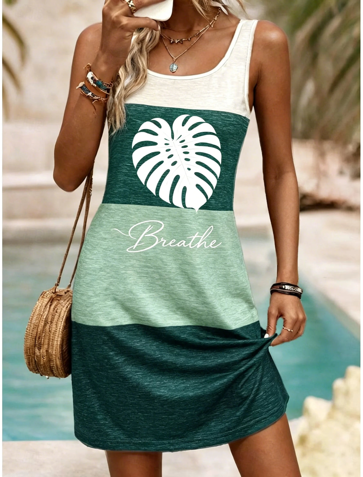 Women's U-Neck Color Block Monstera
