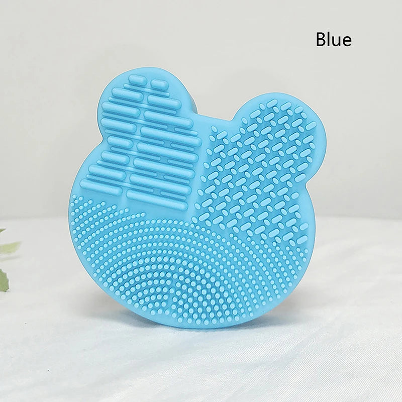 Silicon heart shaped makeup brush cleaner pads