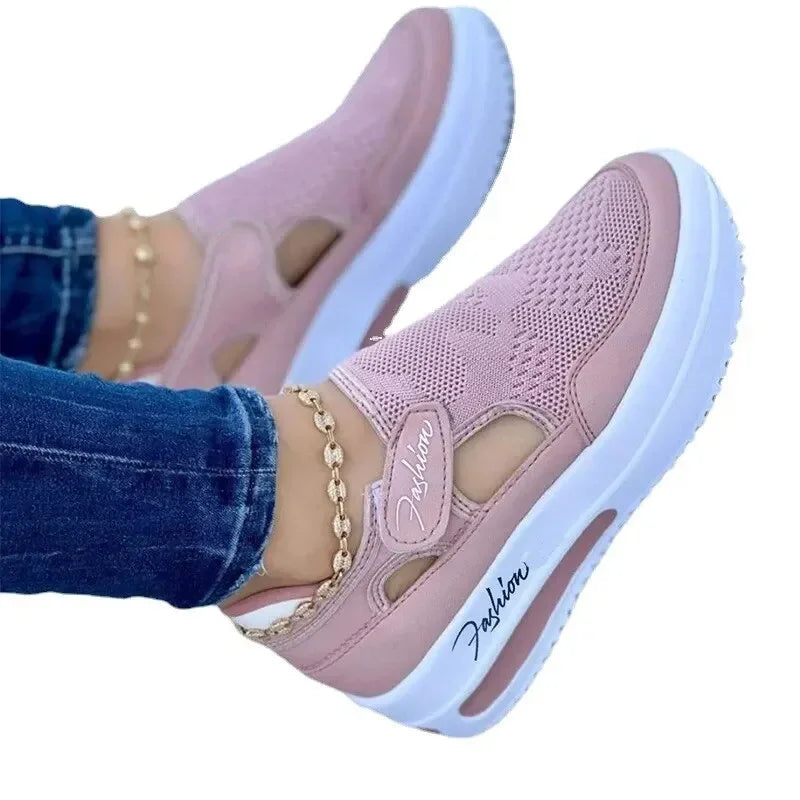 Platform sandals