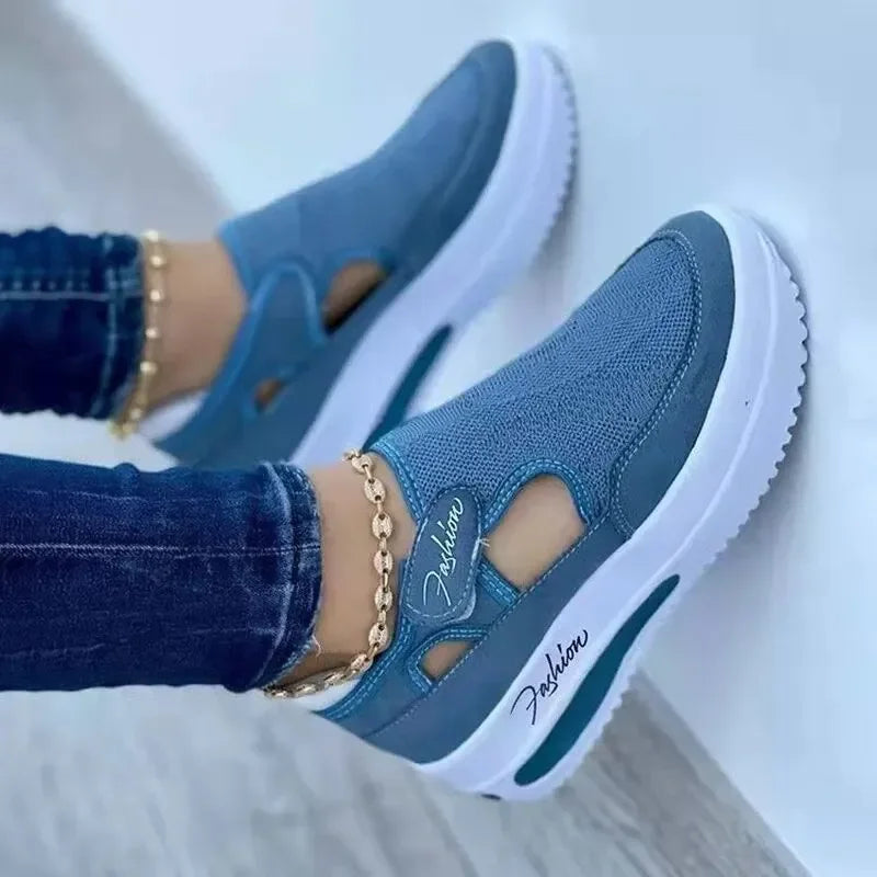 Platform sandals