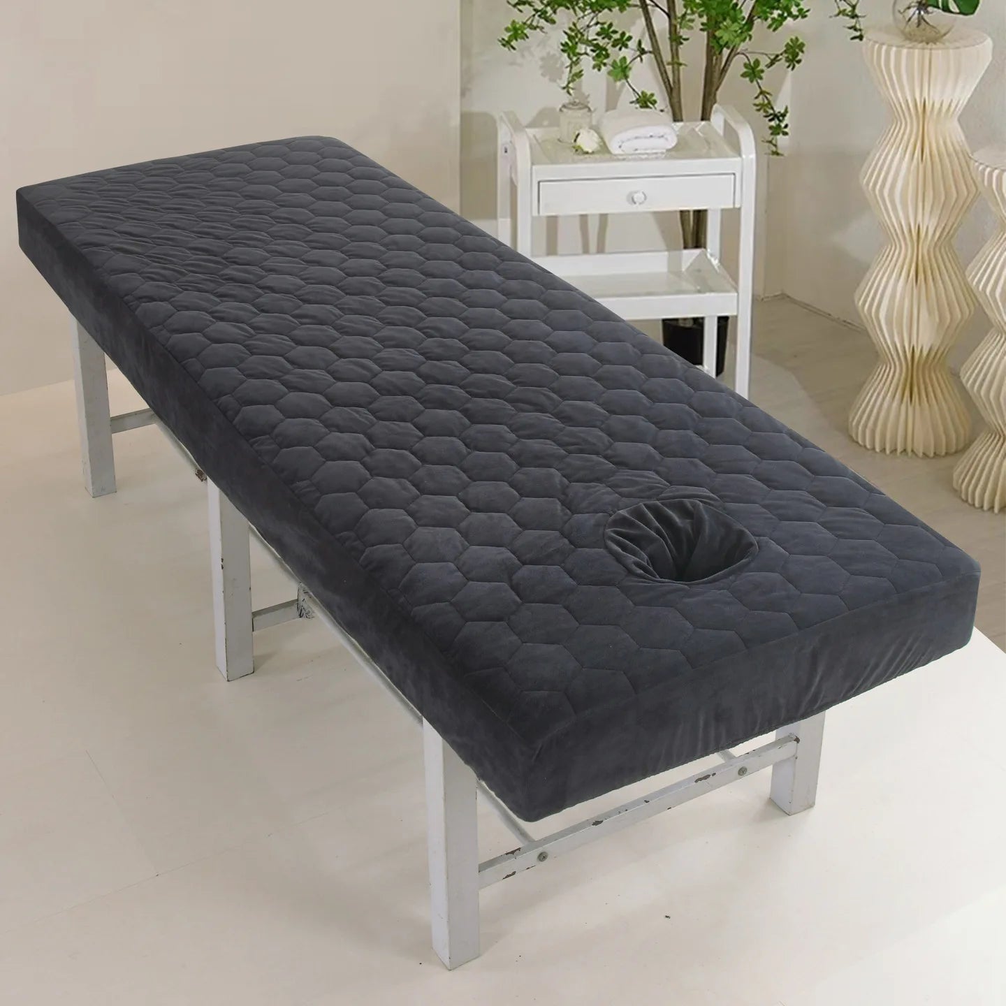 Beauty Salon Massage Bedspread