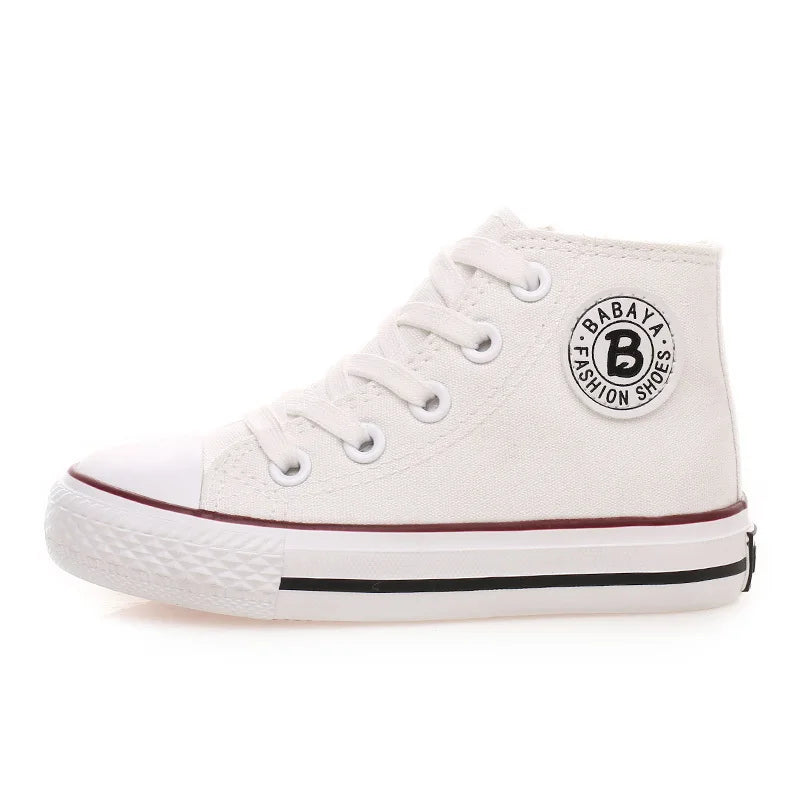 Kids canvas sneakers