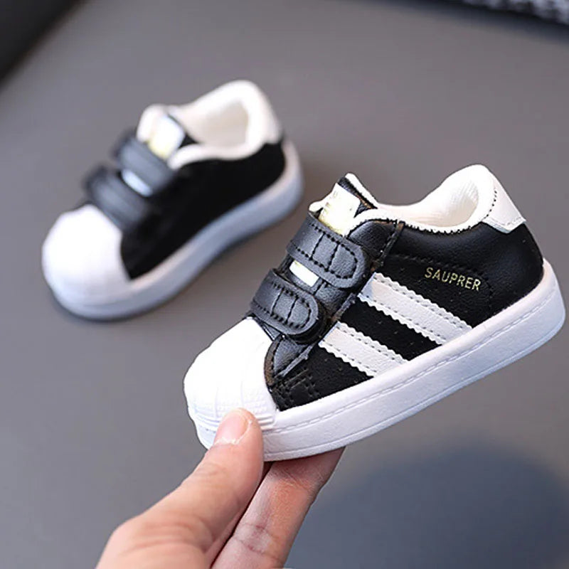 Toddler sneakers