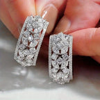Fashionable and Luxurious Synthetic Zircon Earrings